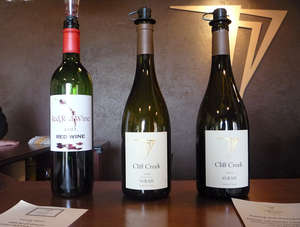 Wine Tasting in Willamette Valley – Cliff Creek Wine Tasting in Willamette Valley – Cliff Creek